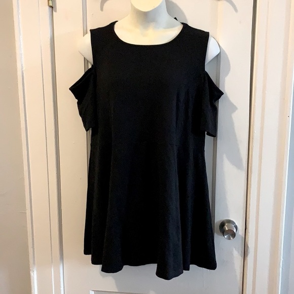 Cold Shoulder Peplum Top - Picture 1 of 5
